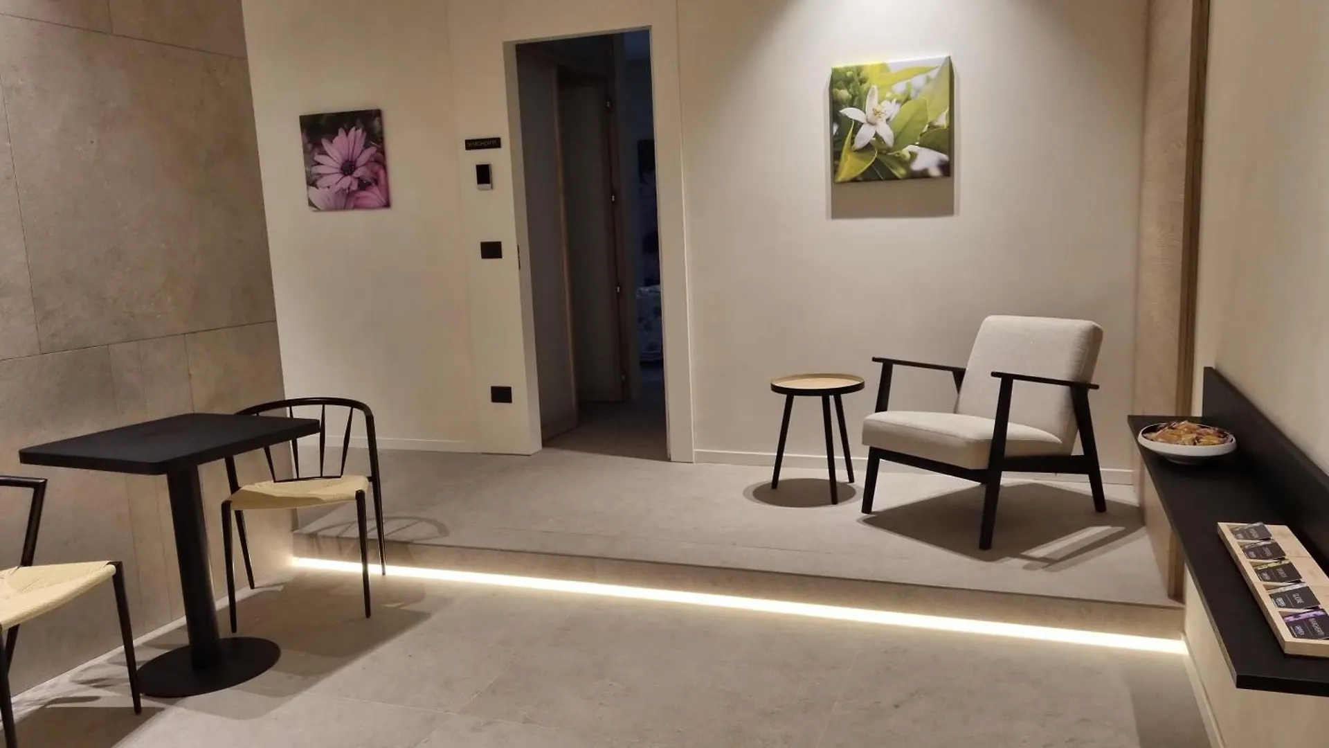 Grafea Apartment&Rooms Catania 0*,  Italia